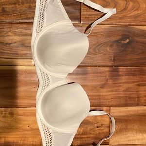 NWOT DKNY white bra